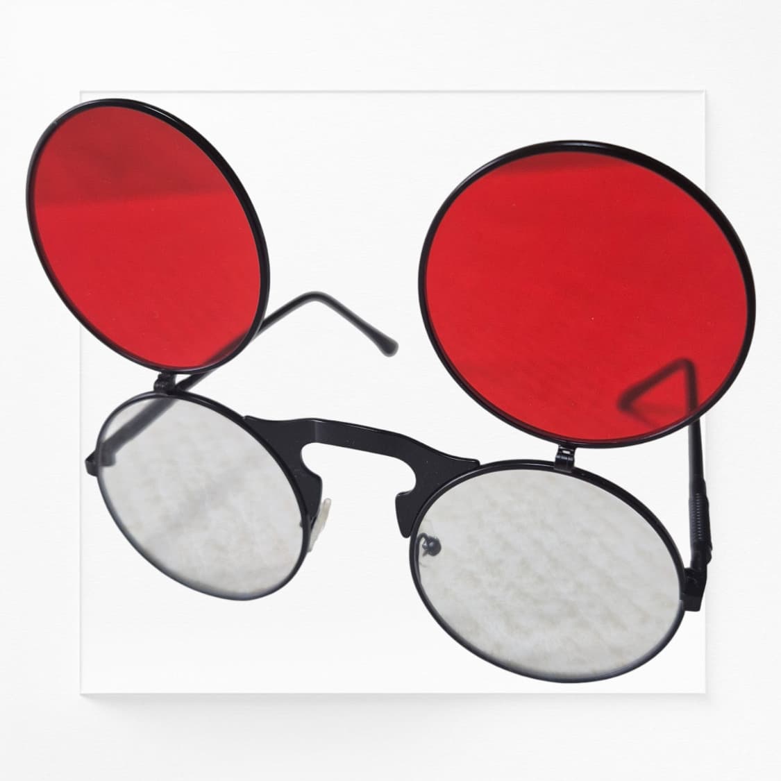[핫아이템🔥] 레옹 플립 레드 선글라스 상품이미지2