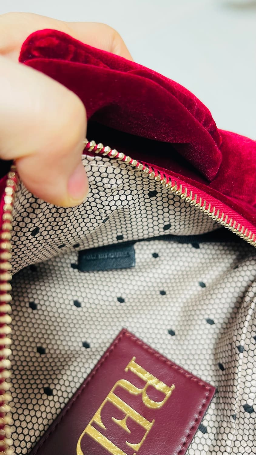 새상품) 레드 발렌티노 빅리본 벨벳 클러치 백 실물이 더 예쁘고 고급져요 상품이미지7