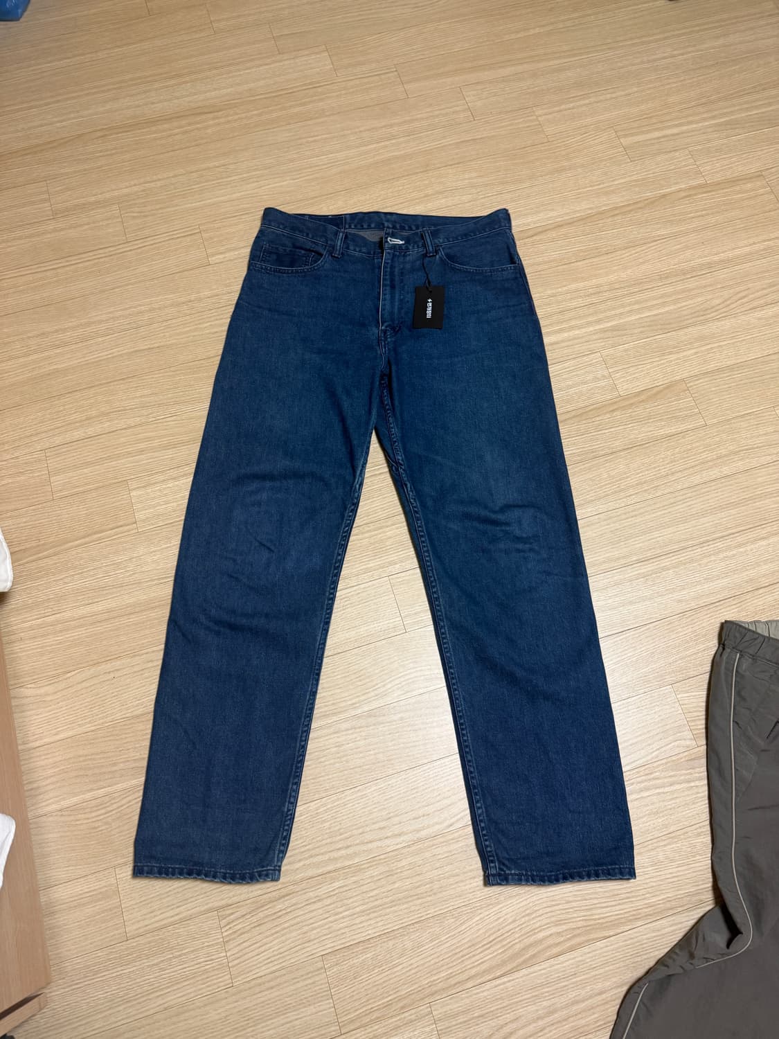 34) 159,000원 나나미카 22fw 5p 인디고 블리치 데님 상품이미지1