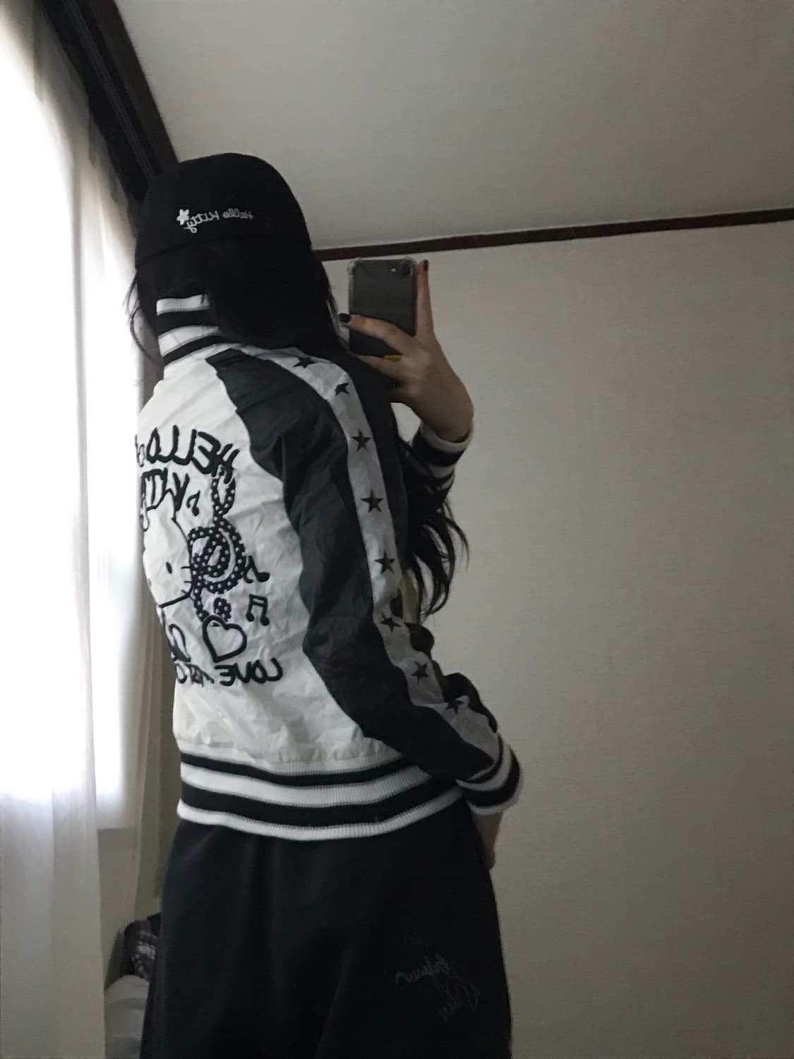 헬로키티 바시티자켓 상품이미지5