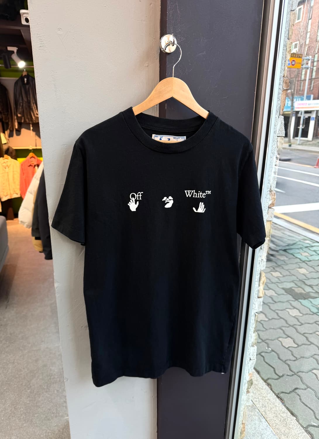 .L/ 오프화이트 신형 로고 프린팅 반팔 상품이미지3