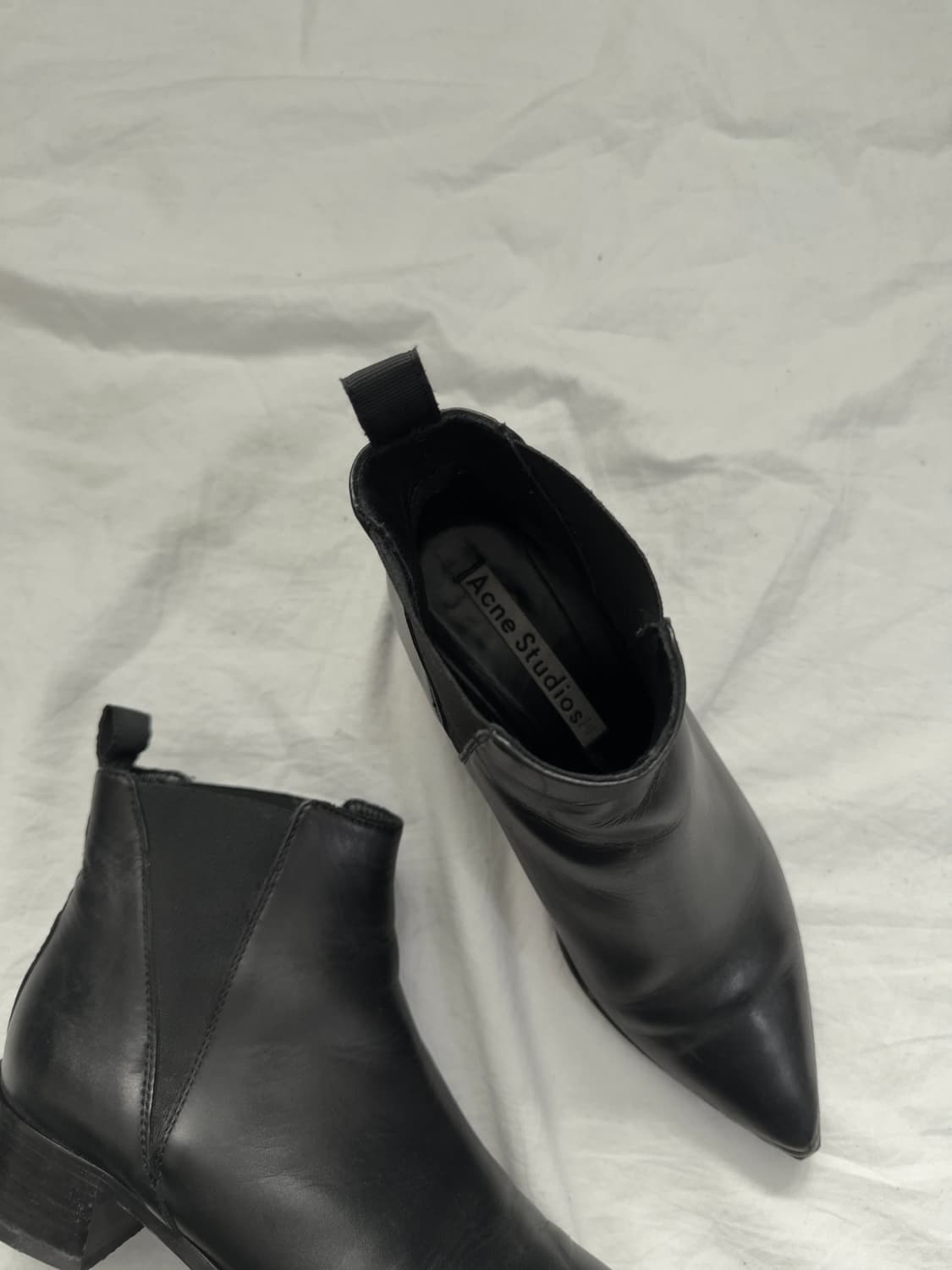 아크네 스튜디오 젠슨 메탈 팁 토 앵클부츠 상품이미지3