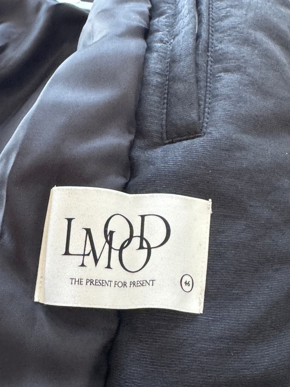 엘무드 벌키 크롭 봄버 자켓 블랙 상품이미지3