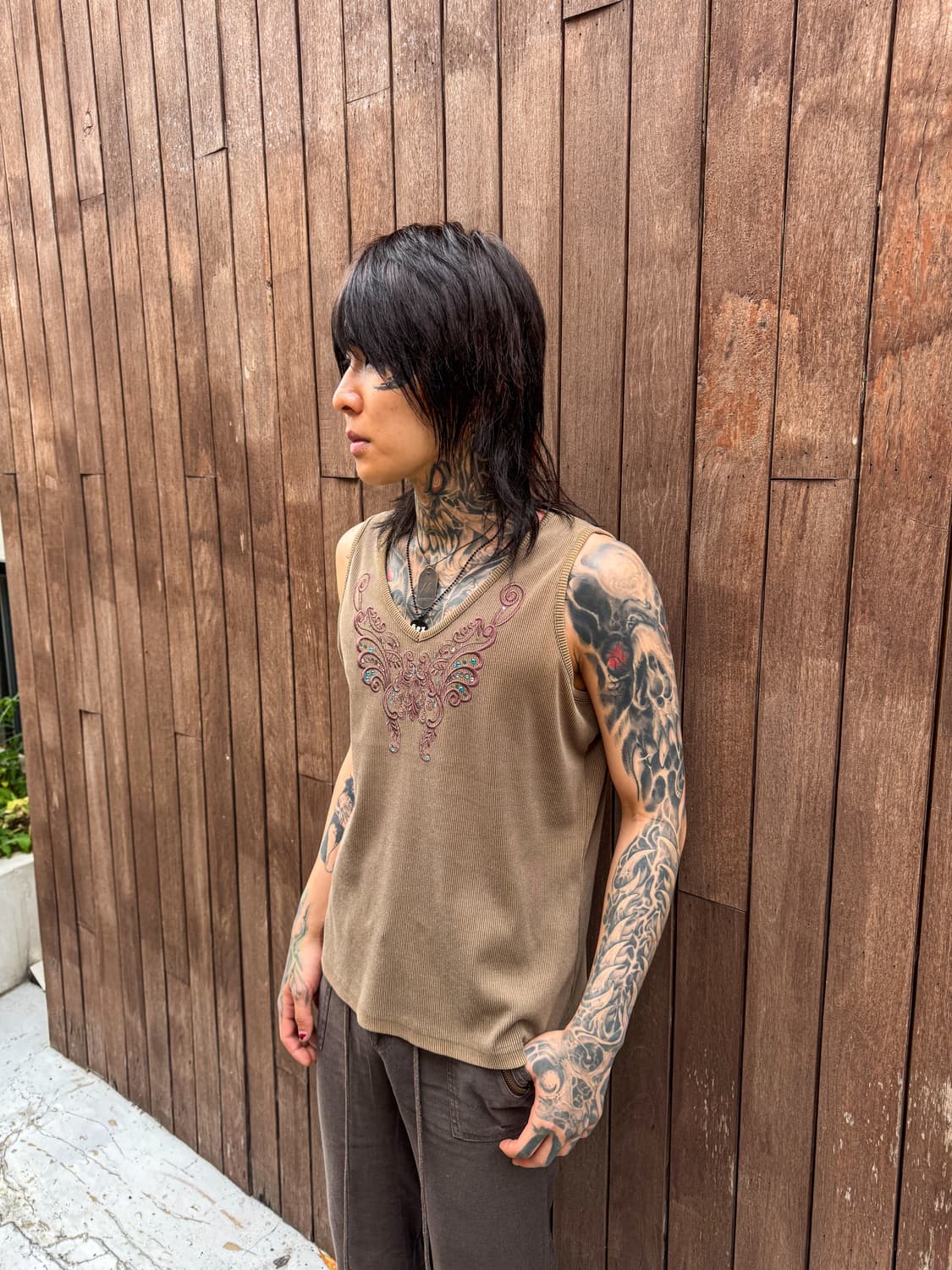 Butterfly Embroidery Sleeveless Top 상품이미지1