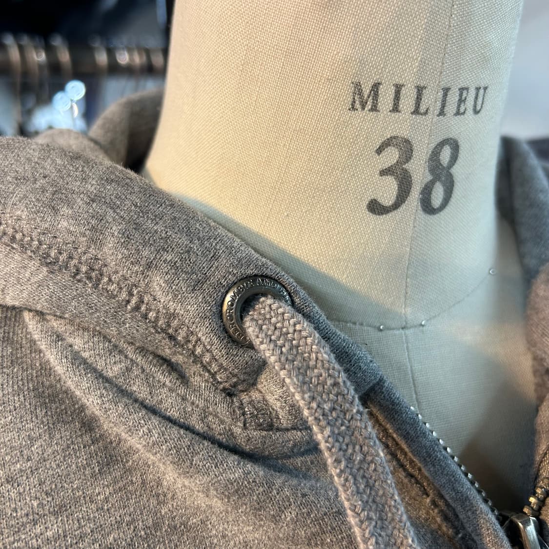 Abecrombie Grey Zip-Up Hoodie 상품이미지5