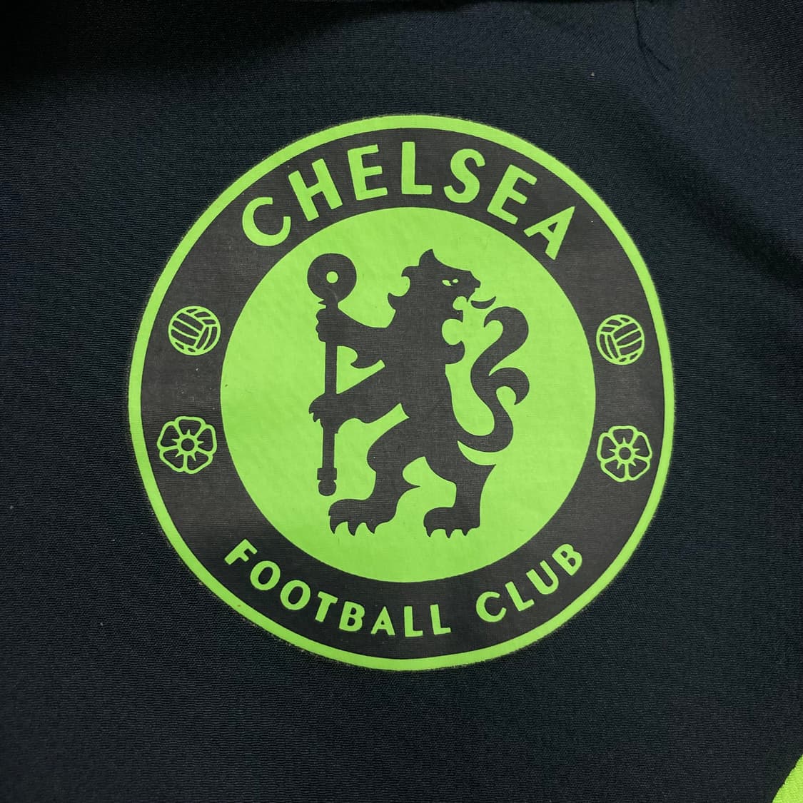 아디다스 첼시 챔피언스 리그 바람막이 점퍼 상품이미지3