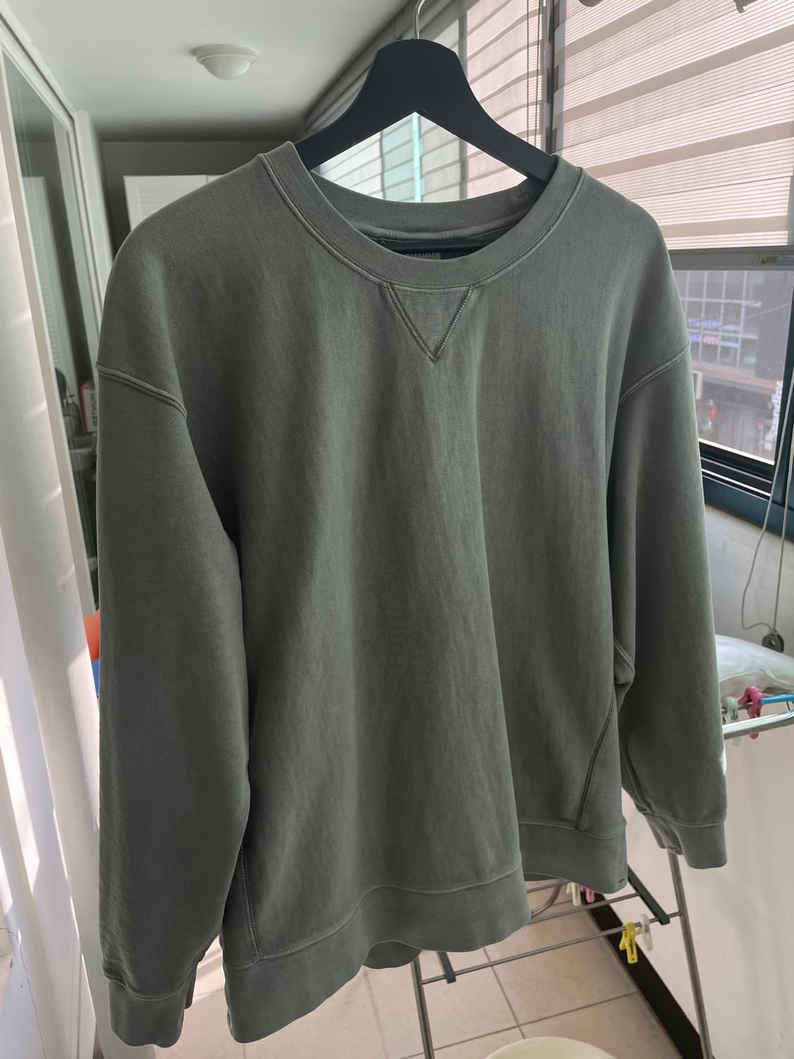 카키스 스웻셔츠 (m) 상품이미지1