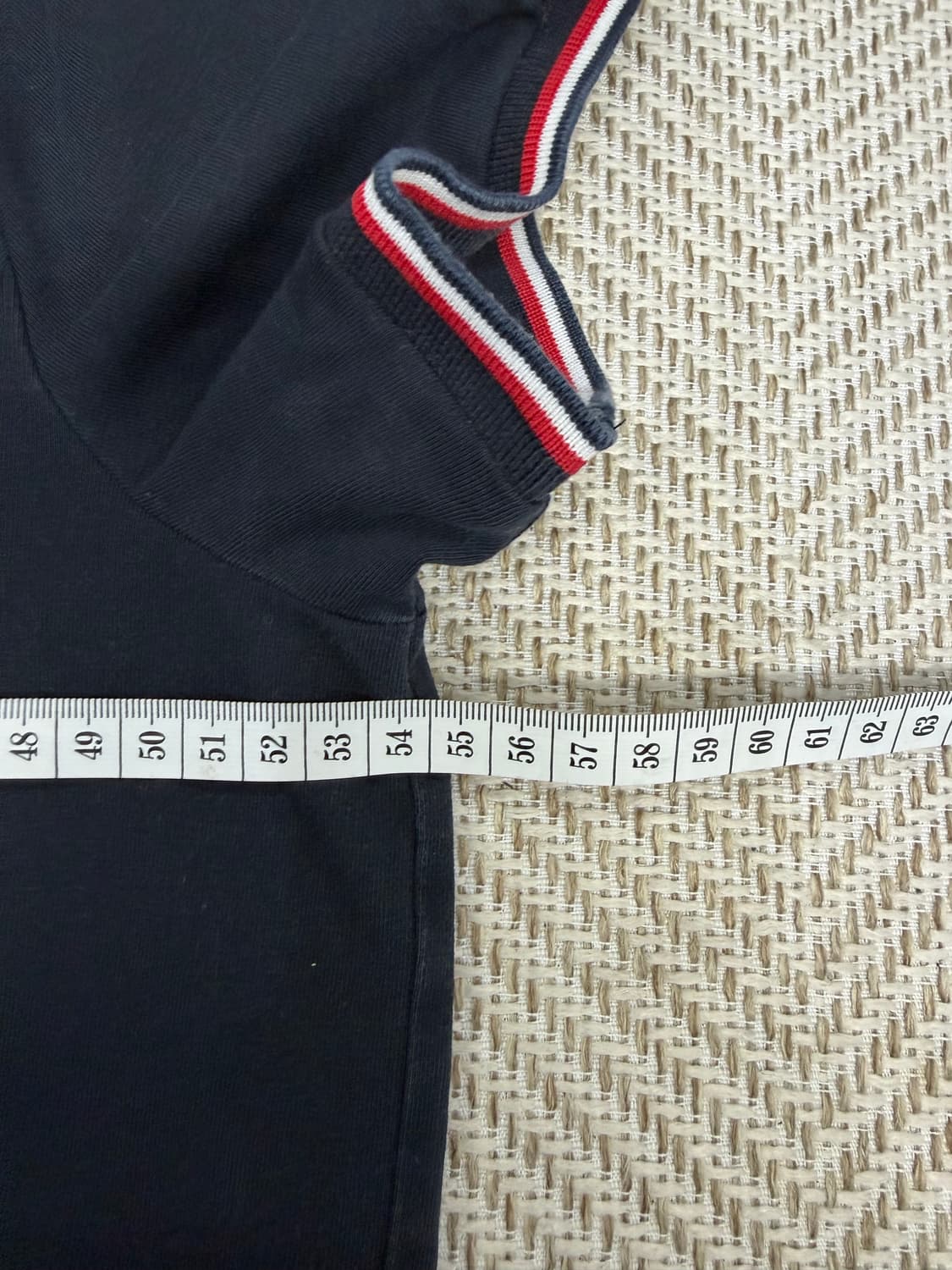 정품) 몽클레어 남성 네이비 반팔 티셔츠 XL 상품이미지9