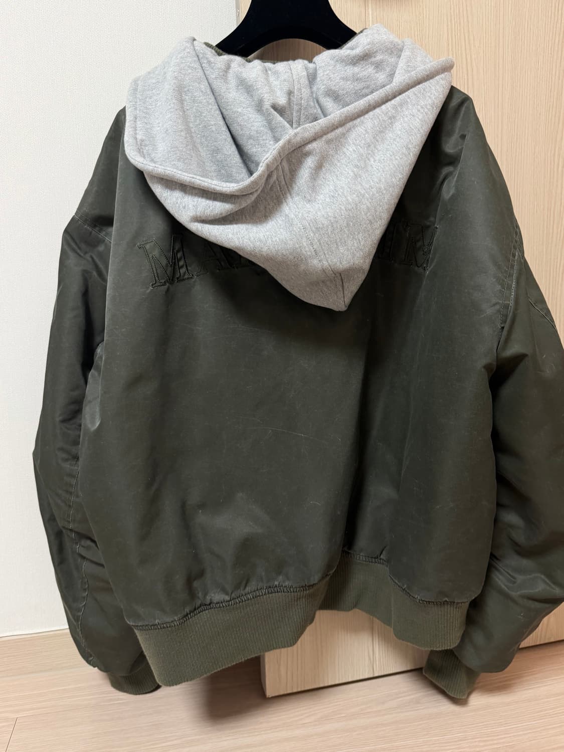 마뗑킴 패딩 항공점퍼 봄버 (카키) 상품이미지3