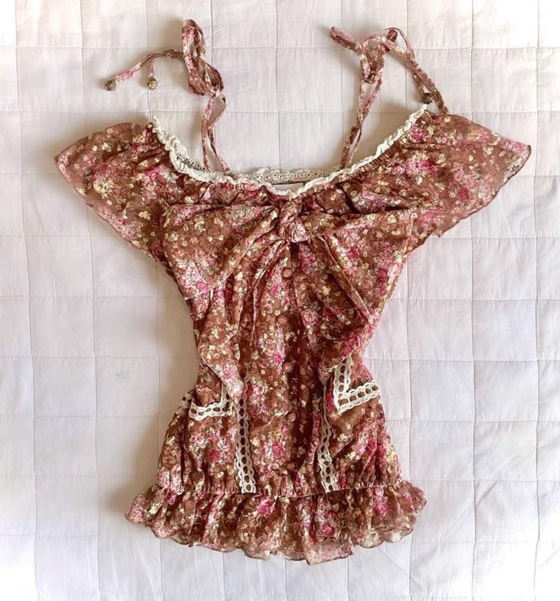 교/판) 리즈리사 히메카지 히메갸루 빅 리본 라떼 플로럴 블라우스 상품이미지2