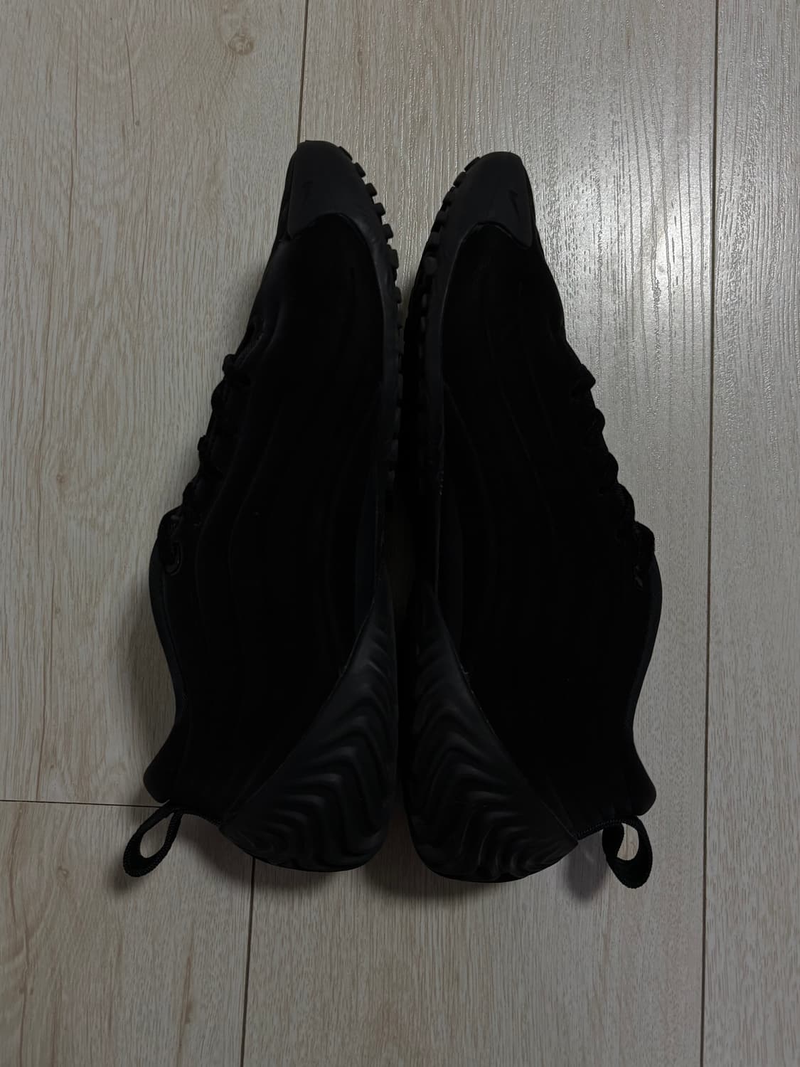 나이키 아스트라 울트라 트리플 블랙 상품이미지5