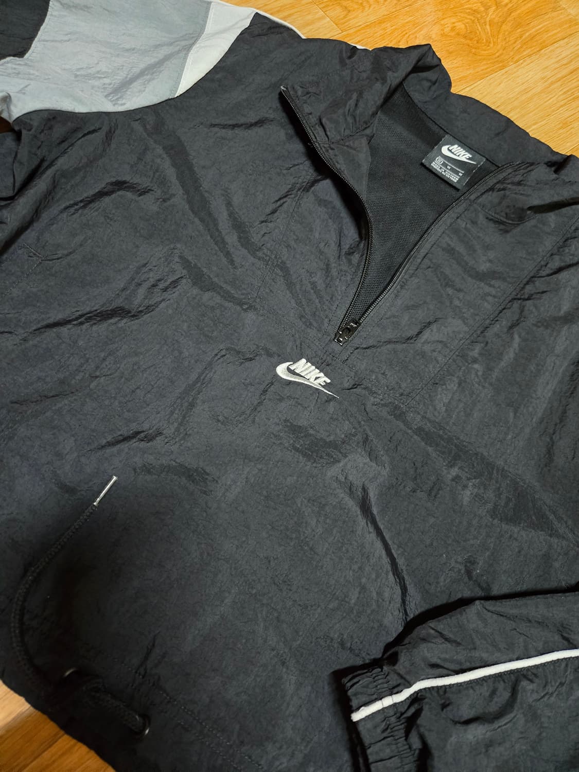 나이키 여성 우븐 아노락 바람막이 상품이미지5