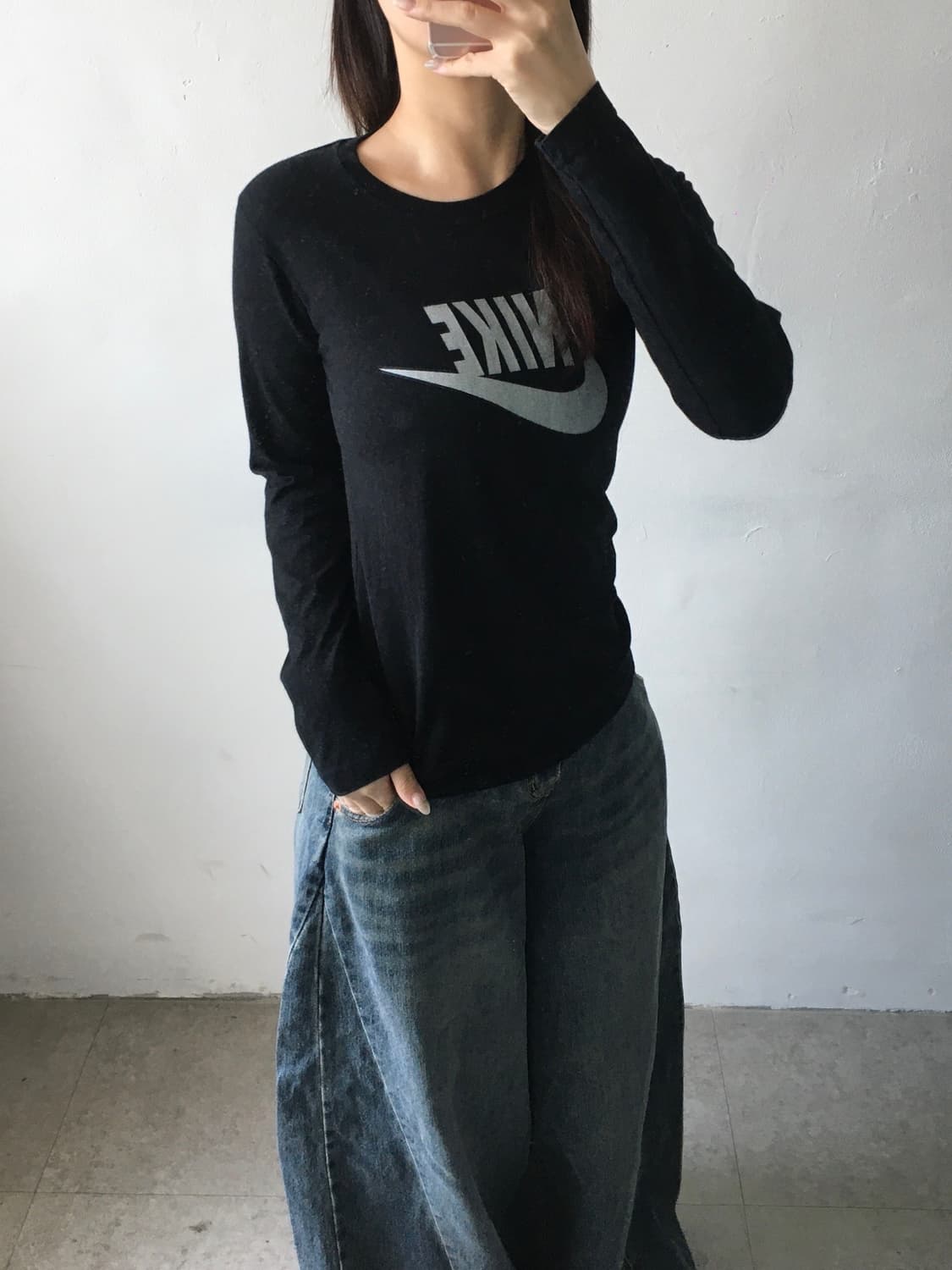 나이키 빅로고 롱슬리브 상품이미지2