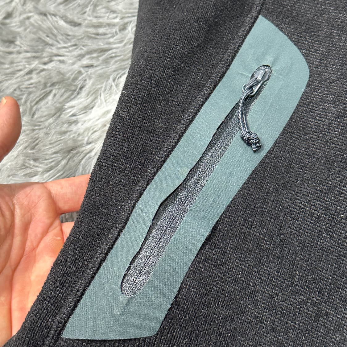 아크테릭스 블랙 플리스 조끼 m 상품이미지6