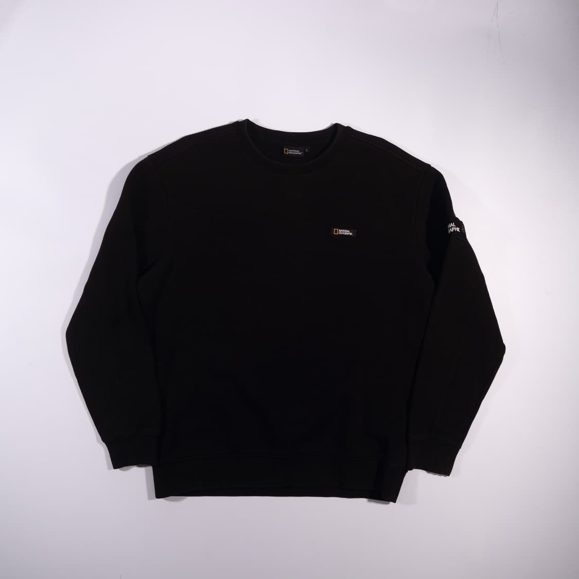 내셔널지오그래픽 패치로고 맨투맨 B643 상품이미지1