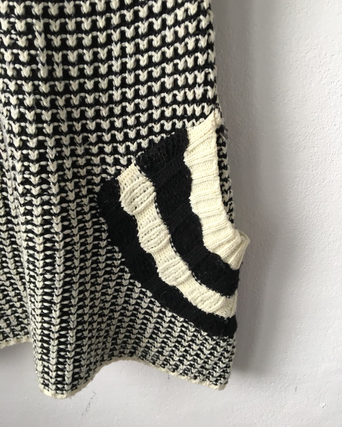 Pattern point high neck knit onepiece 상품이미지2