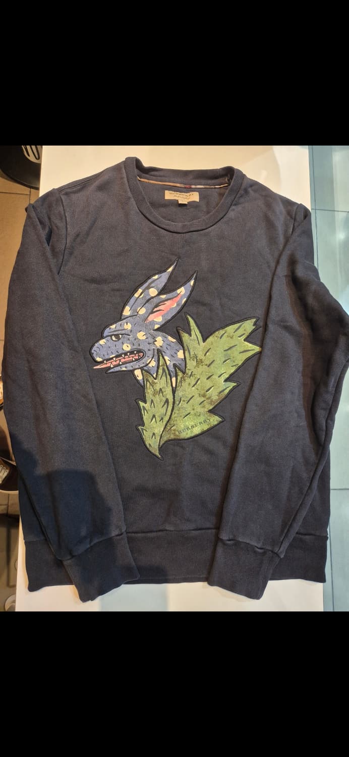 버버리(Burberry) 래빗 프린트 맨투맨 s 입니다. 상품이미지2