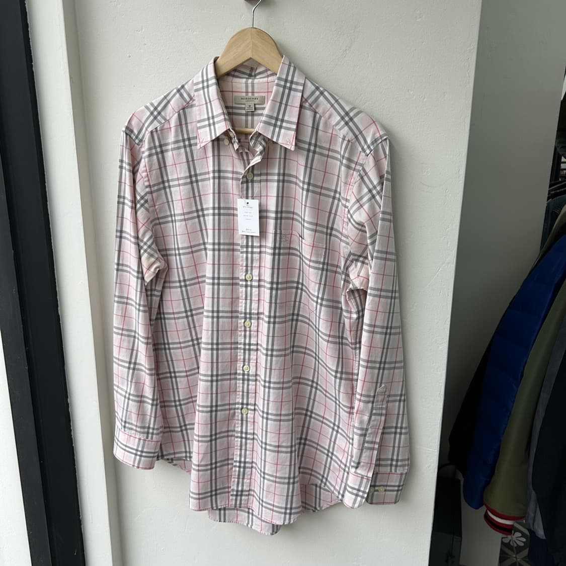 15978 - 버버리 핑크 체크 셔츠 상품이미지2
