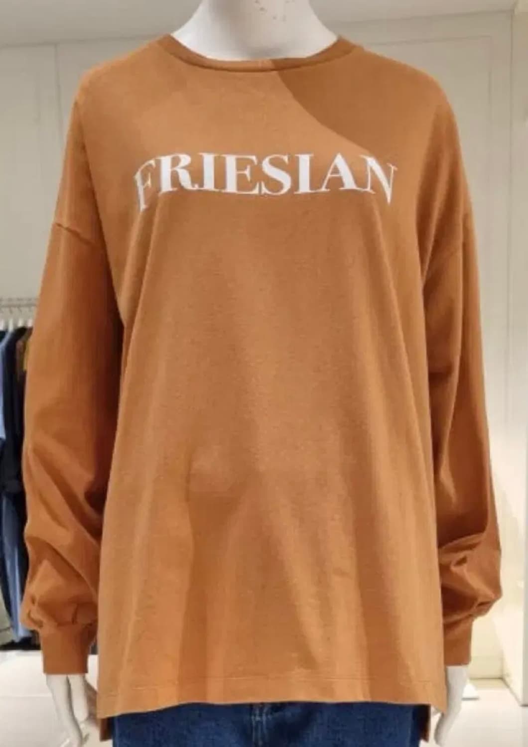 스튜디오 톰보이 레터링 맨투맨 상품이미지9