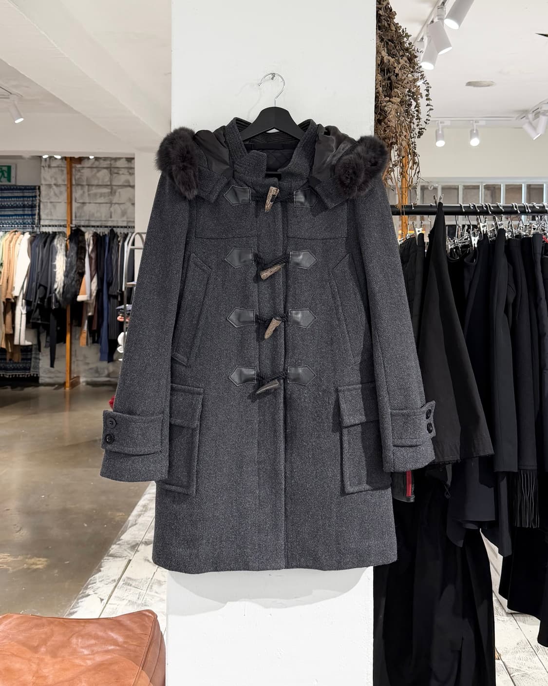 사카이 차콜 포켓 후드 더플 코트 상품이미지1