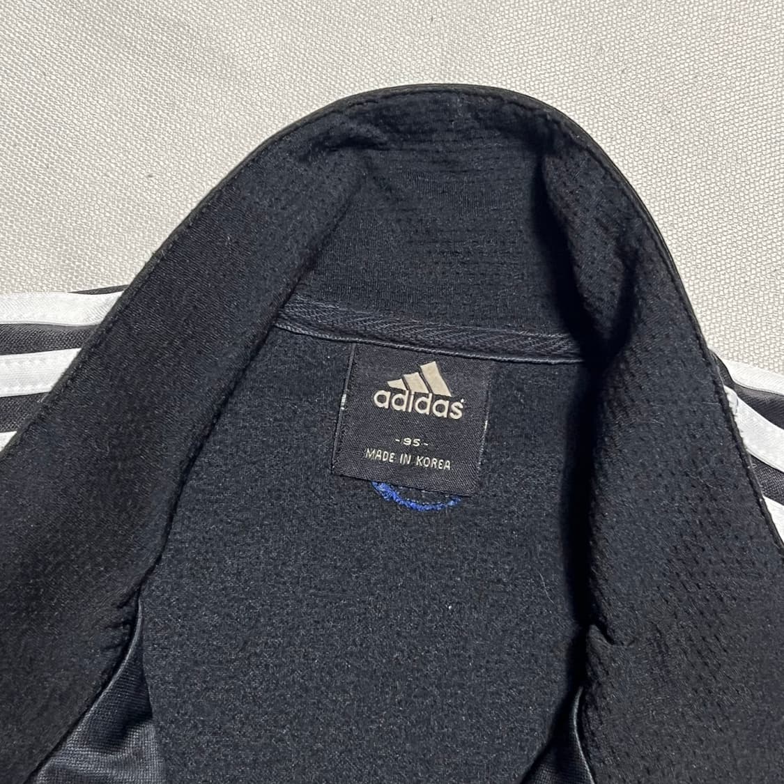 95 아디다스 첼시 블루 파이핑 블랙 트랙탑 상품이미지4