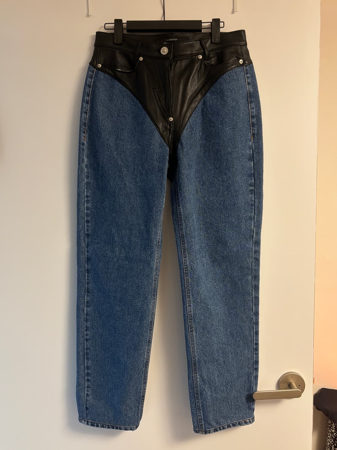 푸쉬버튼 pushbutton 블루 레더 팬티라인 데님팬츠 상품이미지4