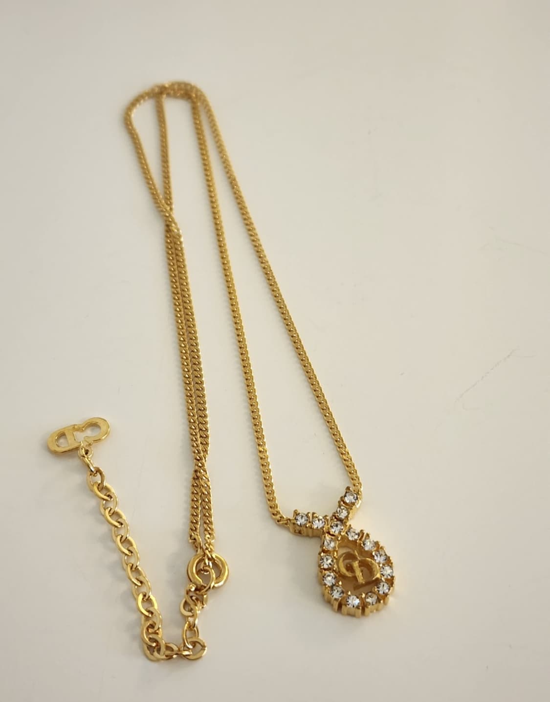 디올 Dior 정품 빈티지 꼬임 큐빅 CD 로고 목걸이 상품이미지1