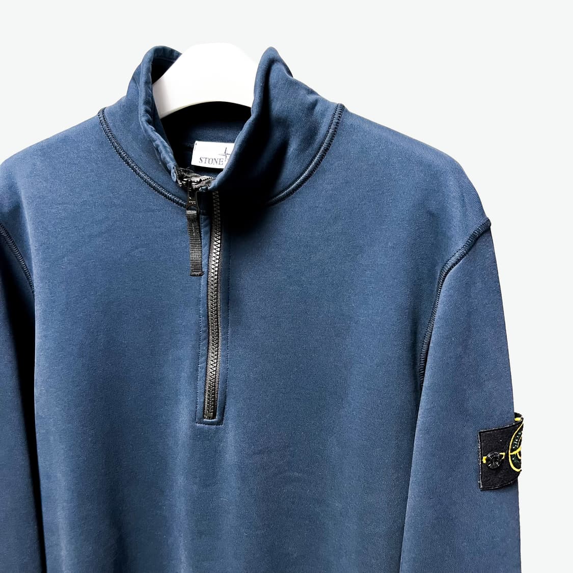 [M] 스톤아일랜드 반집업 맨투맨 상품이미지5