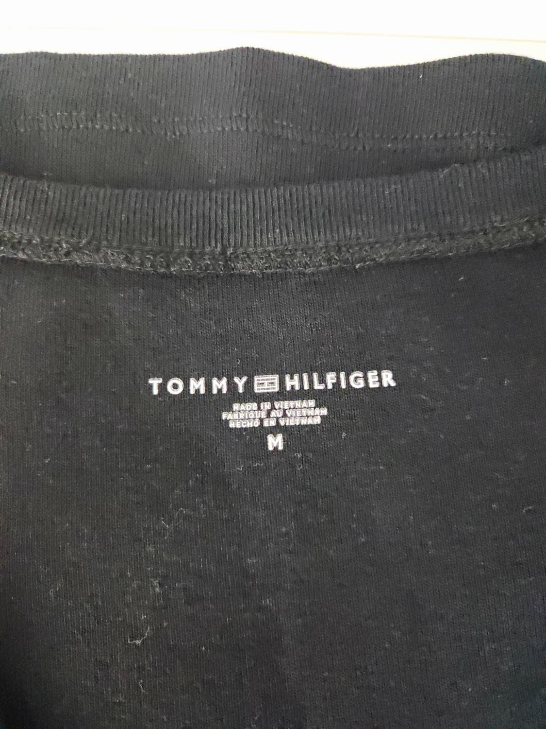 타미힐피거 여성 브이넥 반팔 티셔츠 블랙 상품이미지7