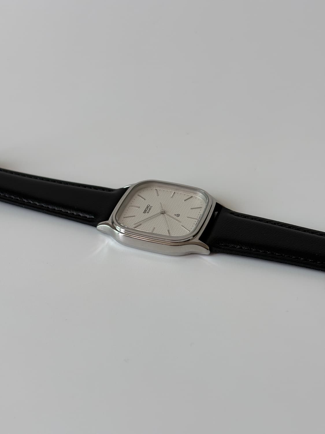 1980s Chariot Texture Dial Square Quartz 상품이미지5