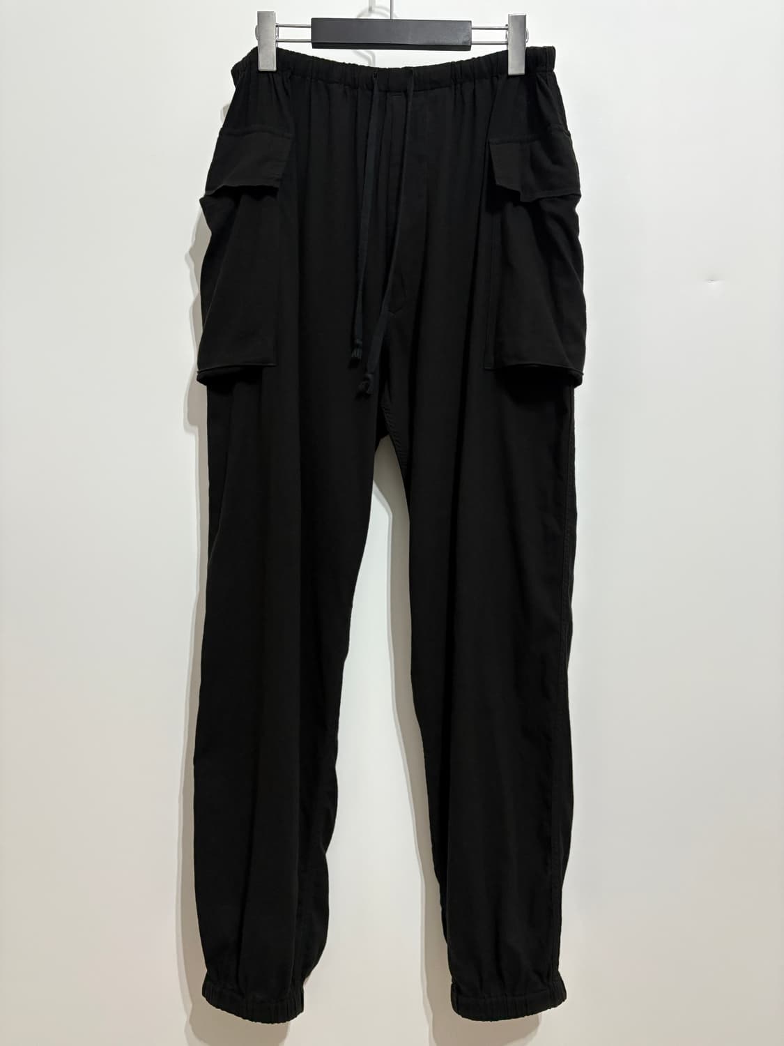 코모리 comoli / 23SS 에어 스펀 옥스포드 카고 팬츠 / 3 상품이미지1