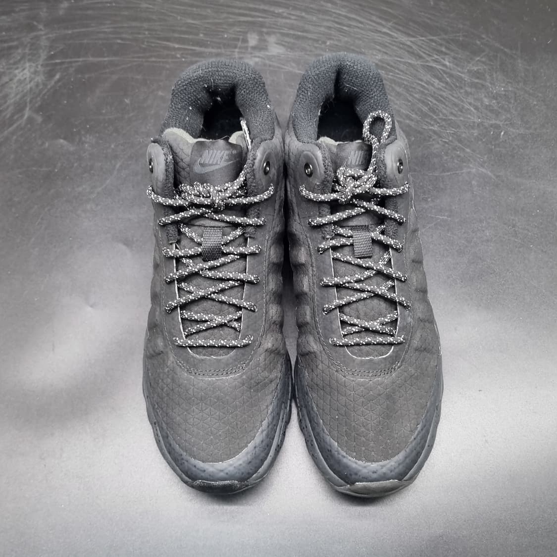 나이키 에어맥스 인비고 미드 255 상품이미지2