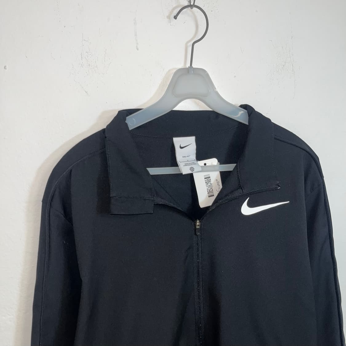 Nike Dri-FIT Windbreaker 상품이미지4