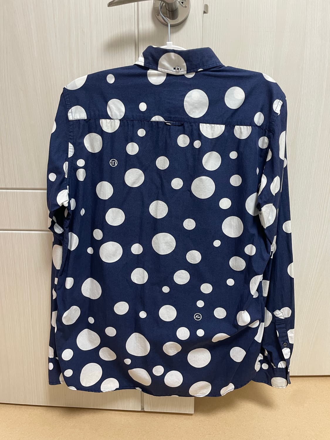 프라그먼트X유니폼익스페리먼트 도트 셔츠 상품이미지3