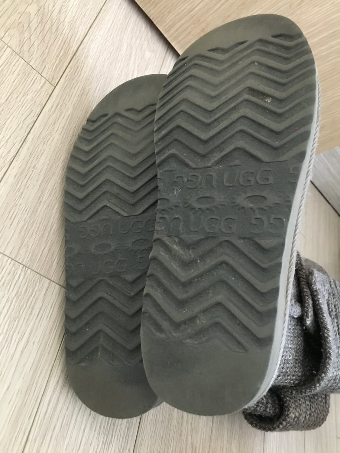 Ugg cardy boots grey 상품이미지9