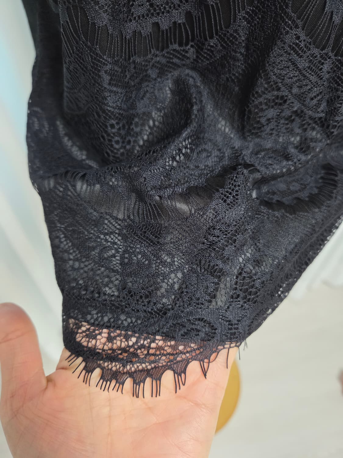 블랙 레이스 반팔 블라우스 상품이미지3