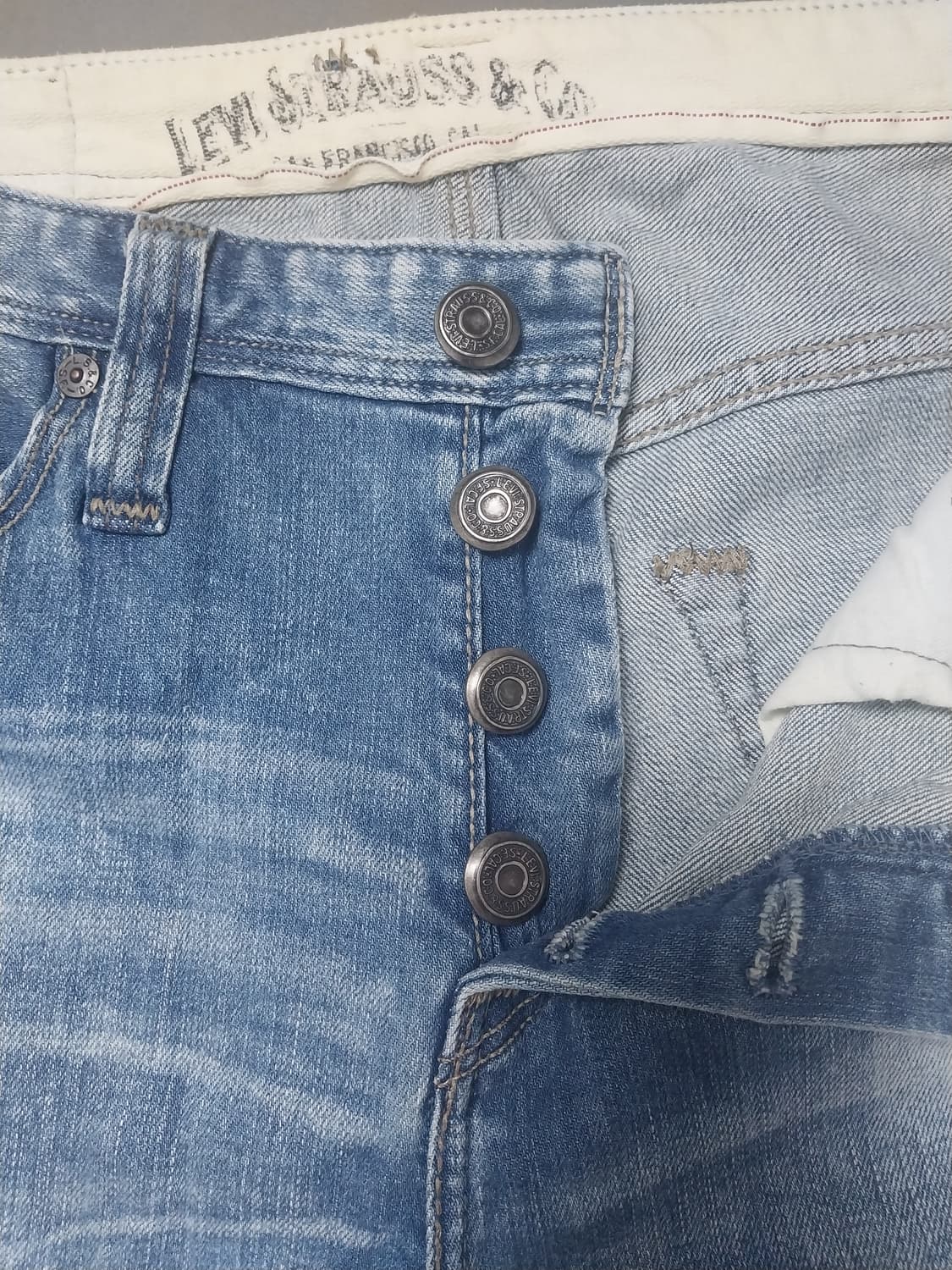 [33] 리바이스 504 00s 스트레치 레귤러 스트레이트진 청바지 상품이미지6