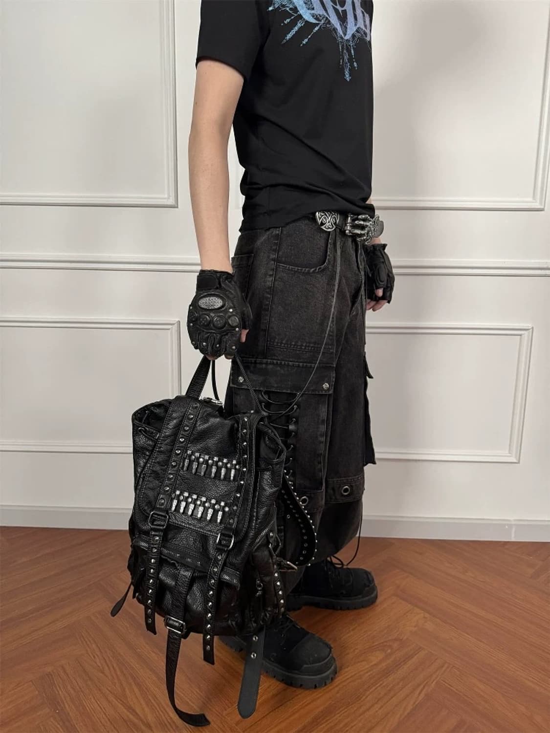 Opium Bullet Leather Backpack 상품이미지6