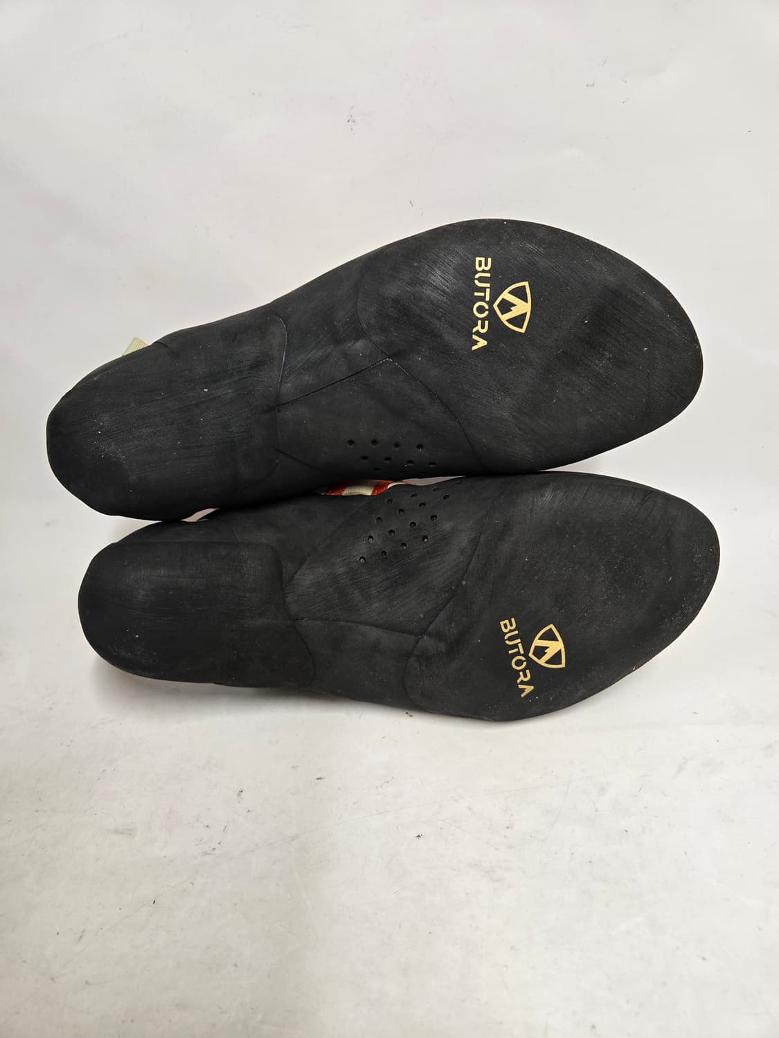 새제품)부토라 아크로 컴프 클라이밍 암벽화 블랙/오렌지 EUR40 상품이미지5