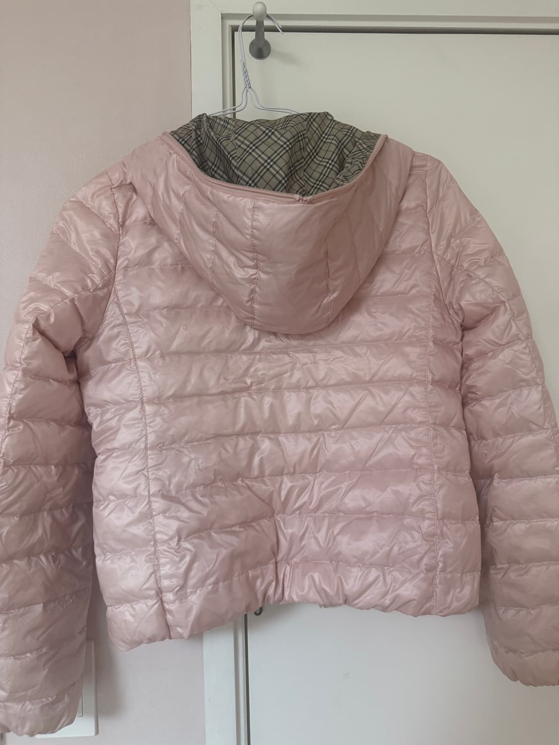 stc 진리 오월 빈티지 버버리 블루라벨 핑크 경량패딩 상품이미지4