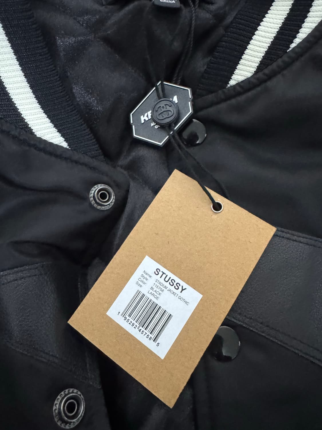 스투시 스타디움 자켓 고딕 S 블랙 상품이미지2