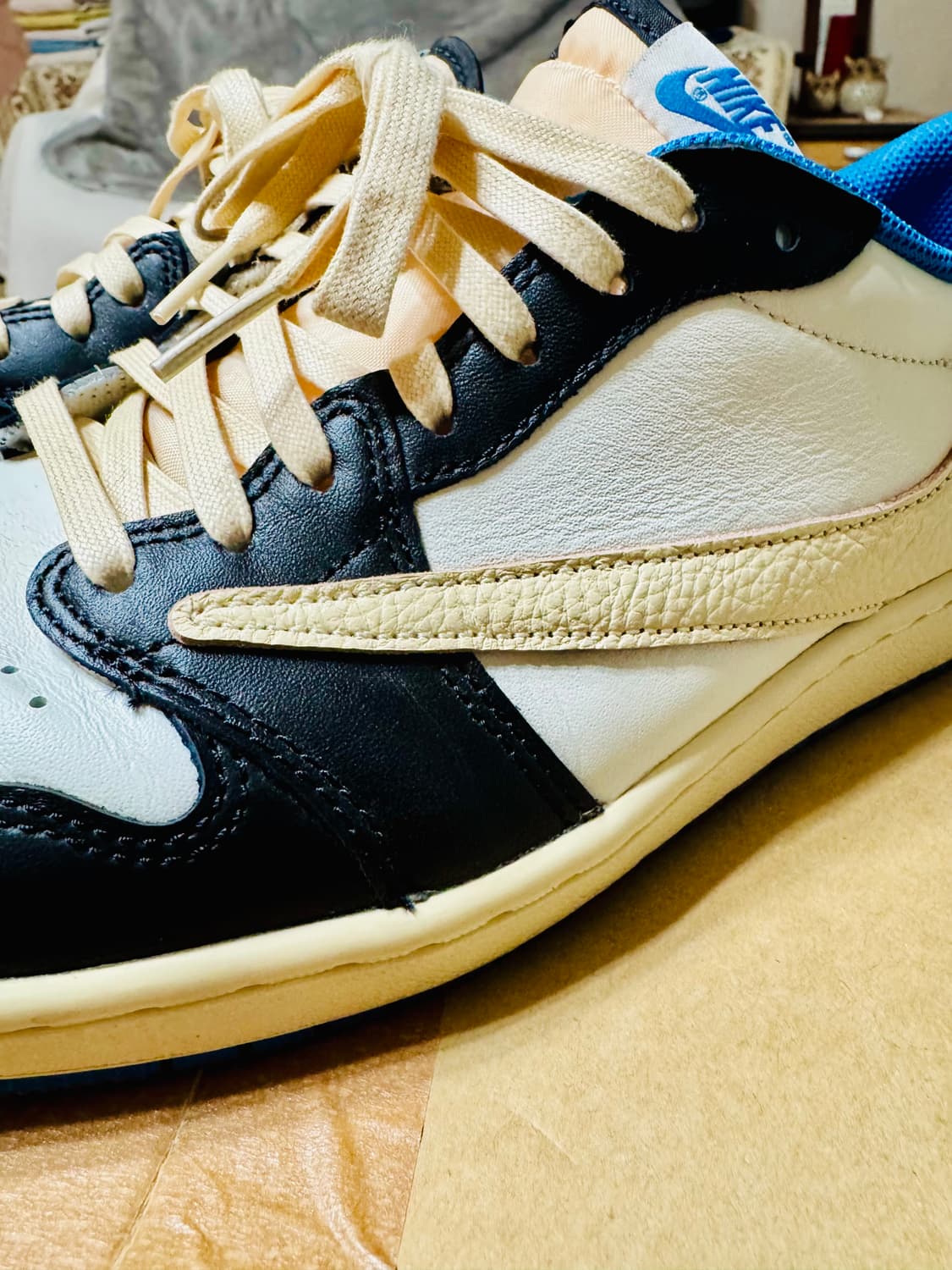 조던 트래비스 스캇 프라그먼트 로우 290 상품이미지2