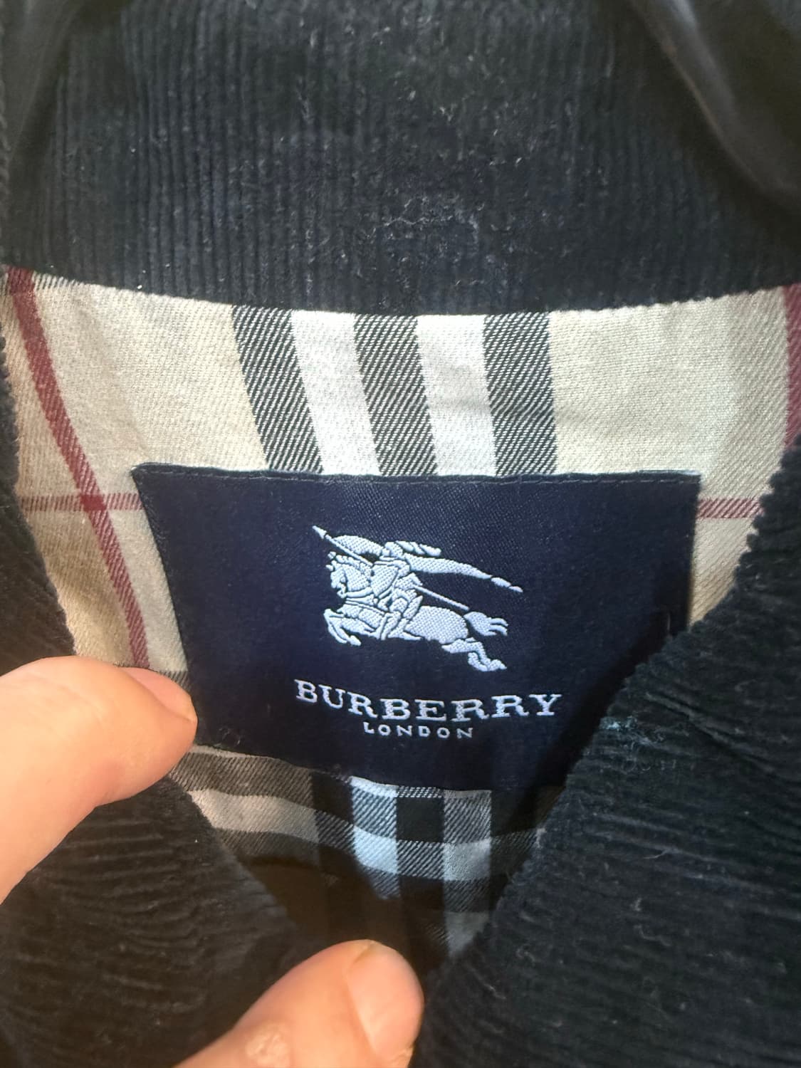42/66 정품 버버리 골지 퀄팅자켓 팝니다 상품이미지2