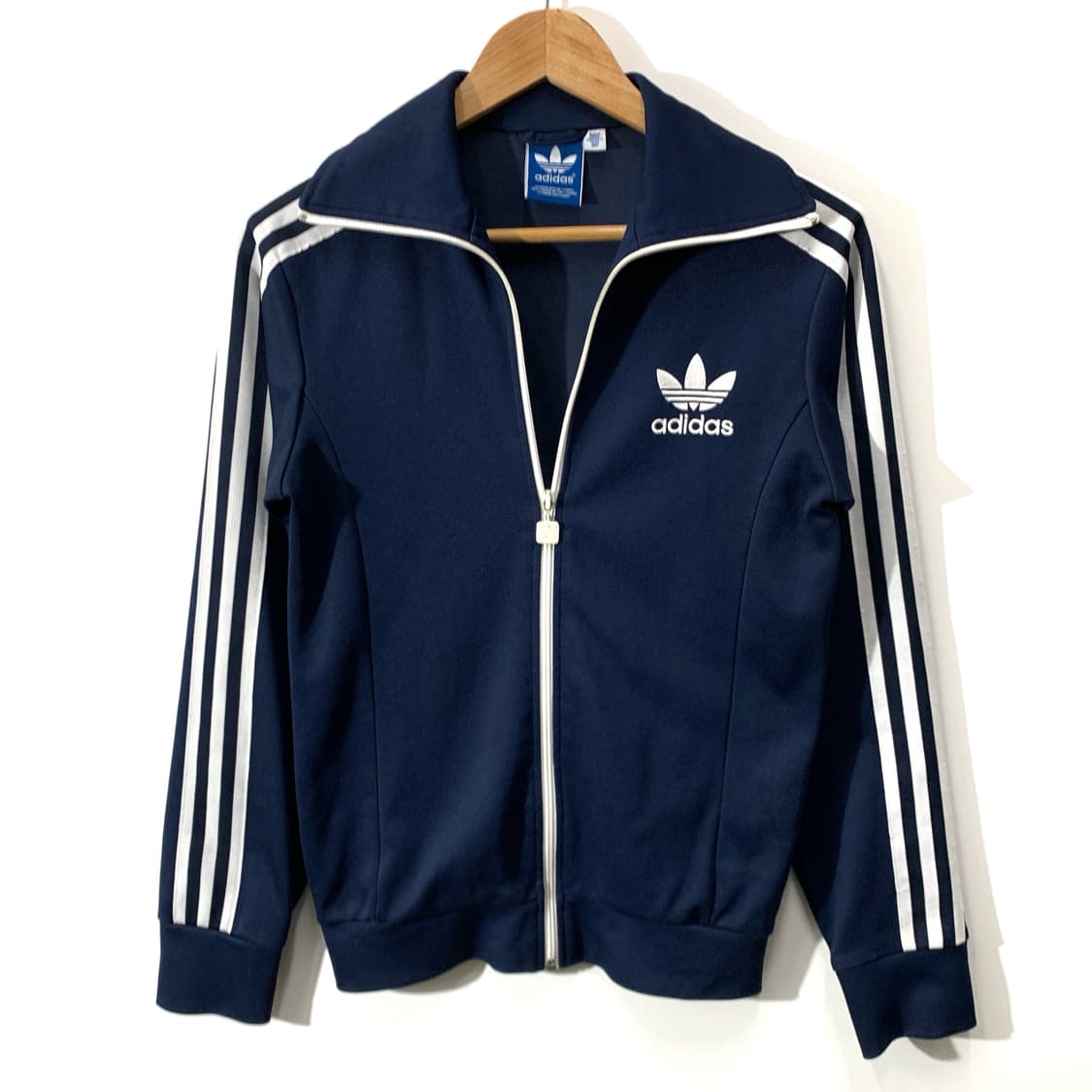 아디다스 네이비 유로파 트랙탑     상품이미지1