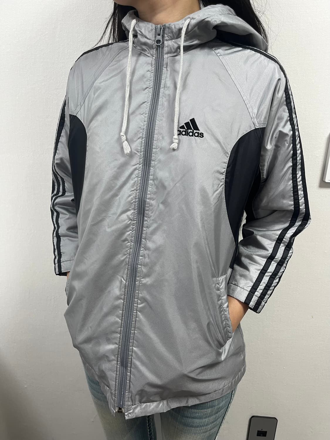 [o/s] 아디다스 실버 벤치 바람막이 상품이미지1