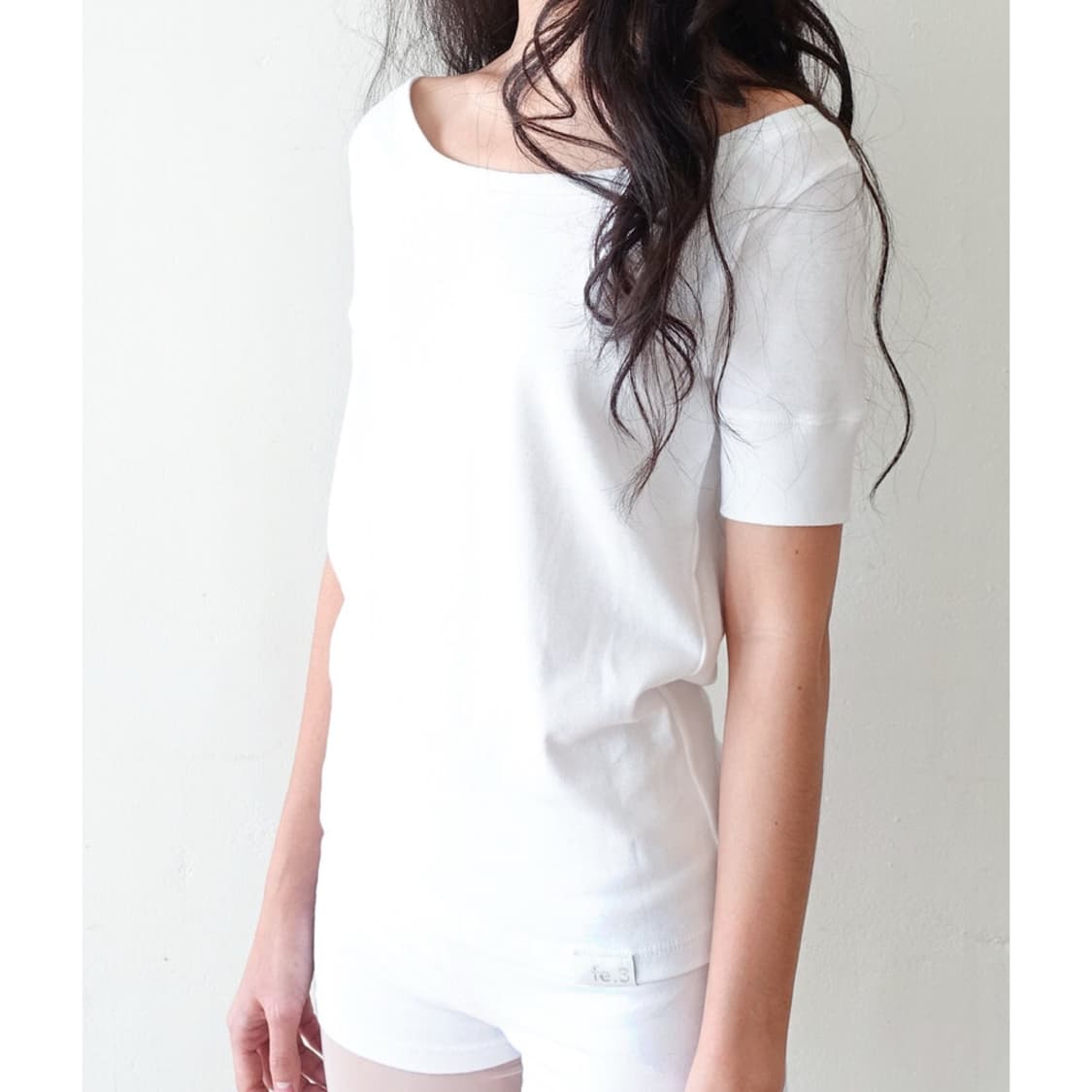 샵페어리 립 하프 탑 화이트 반팔 티셔츠 상품이미지7