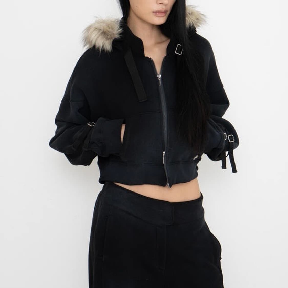 2000archives 2000아카이브 럭셔리이즈어드림 퍼 후드집업 블랙 상품이미지3