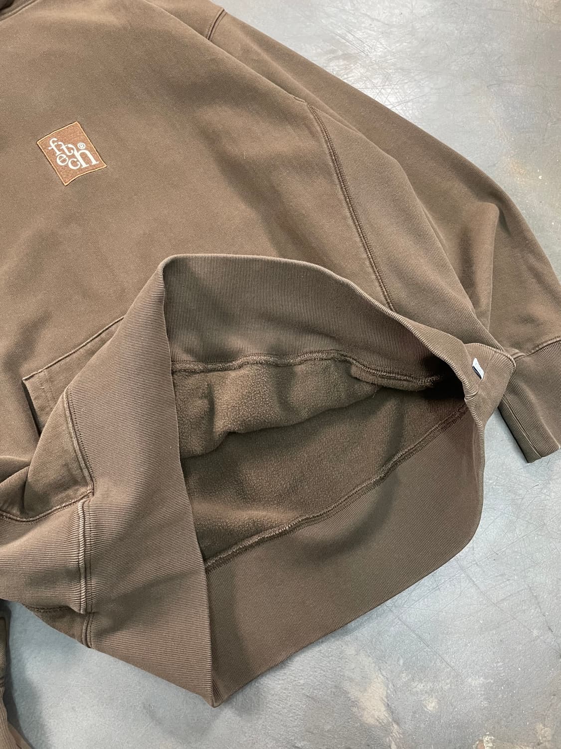 페치 브라운 스웻후드 상품이미지3