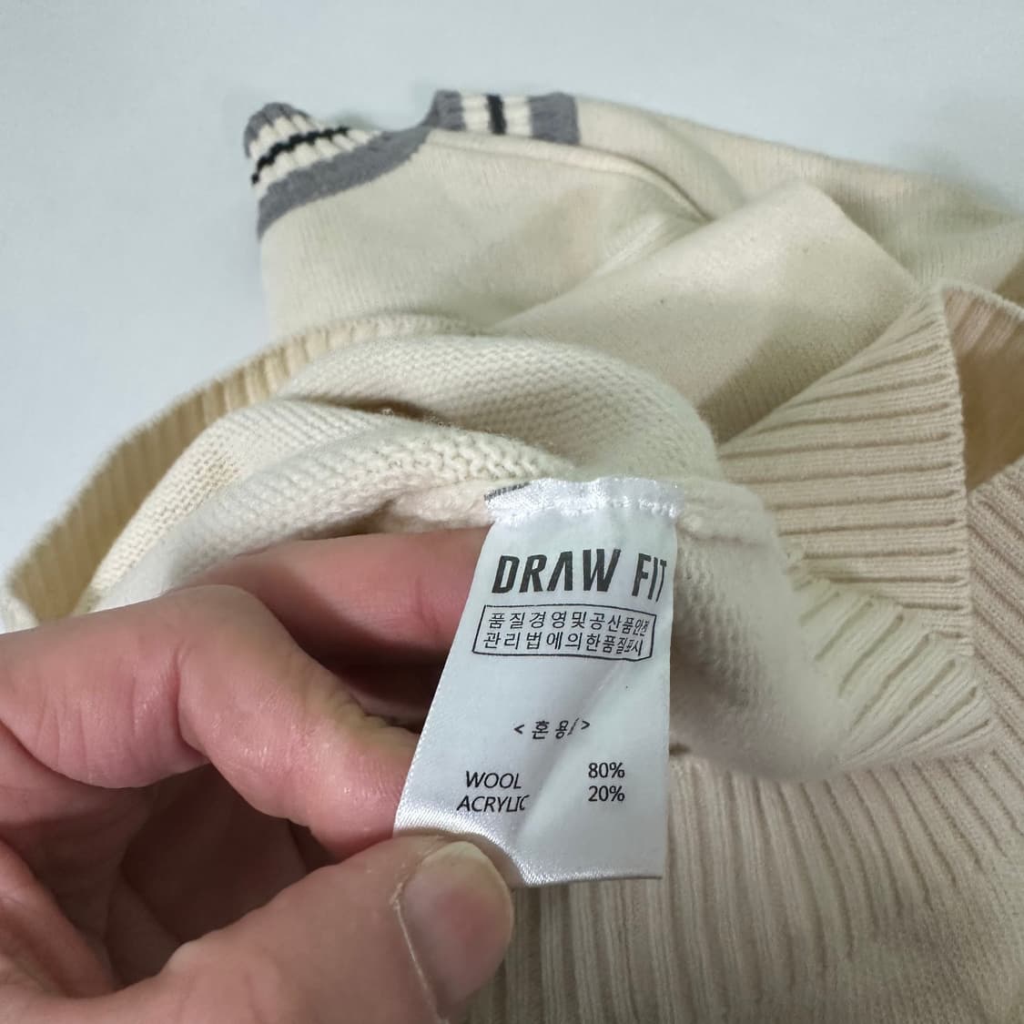 XL 드로우핏 아이보리 브이넥니트 상품이미지6