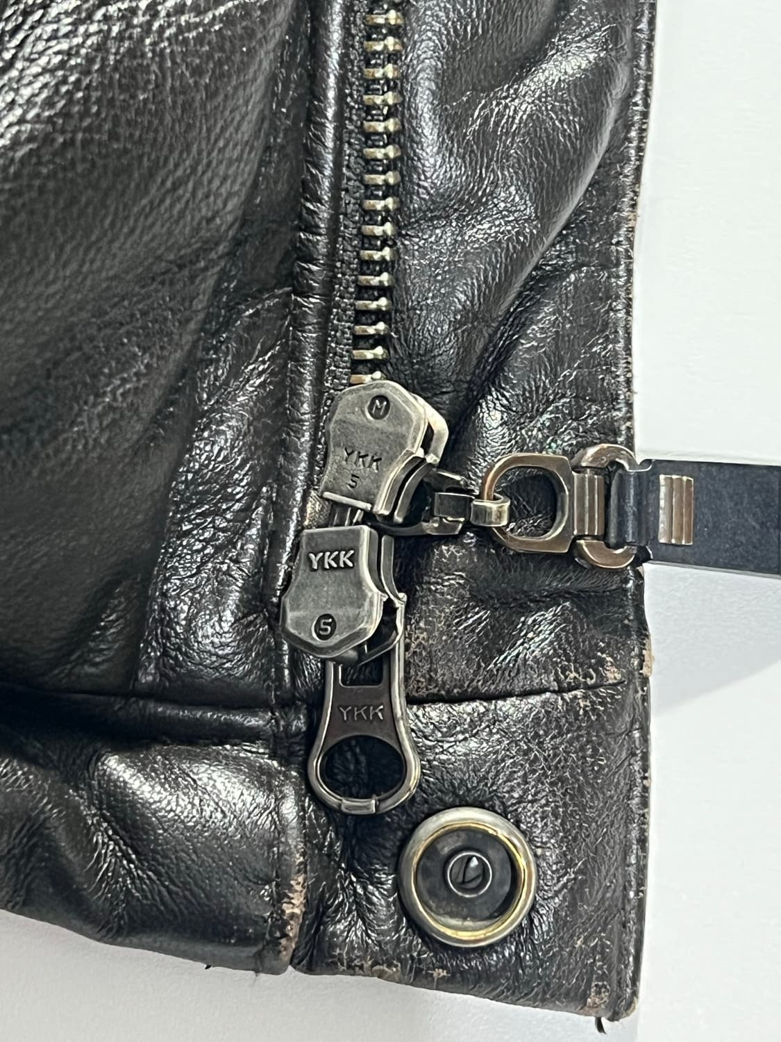 Michiko Koshino Leather Puffer 상품이미지5